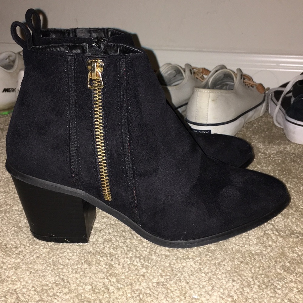 Black boots